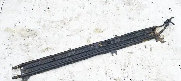 Volkswagen Polo IV 9N3 Fuel cooler (radiator) 