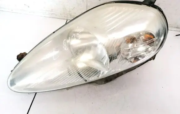 Fiat Punto (188) Headlight/headlamp