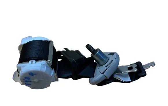 Toyota Yaris Middle seatbelt (rear) 733100D031C0 733100D031C2 7G5190