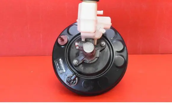 Toyota Yaris Brake booster 47200K0050