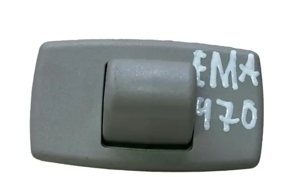Sun visor clip/hook/bracket