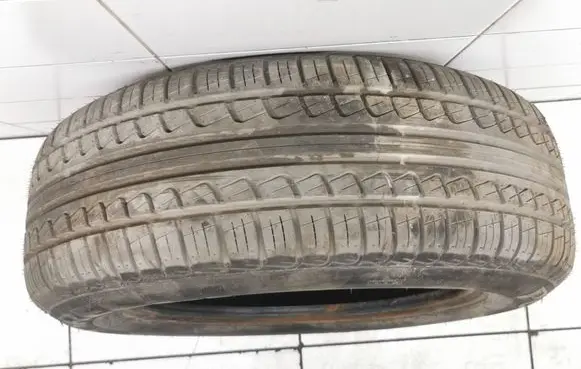 Volkswagen Golf I R16 summer tire Pirelli 21560r16