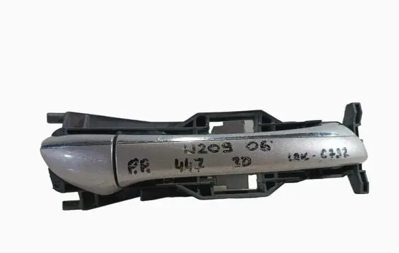 Mercedes-Benz CLK A209 C209 Front door exterior handle