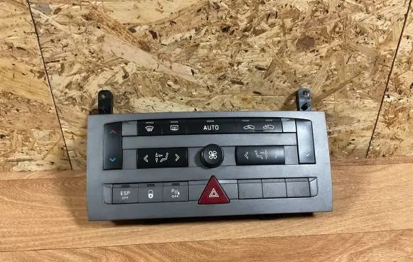 Citroen C5 Climate control unit 96573328 FNJB1030CF VP4PUH18C612MH