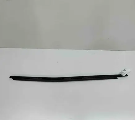 BMW X2 U10 Rear door glass trim molding 5A2FC52