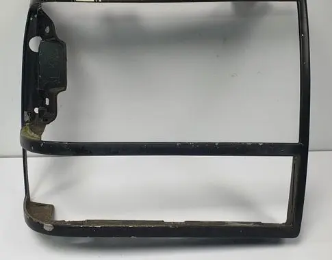 Ford Ranger Headlight part F27B-13052-AA