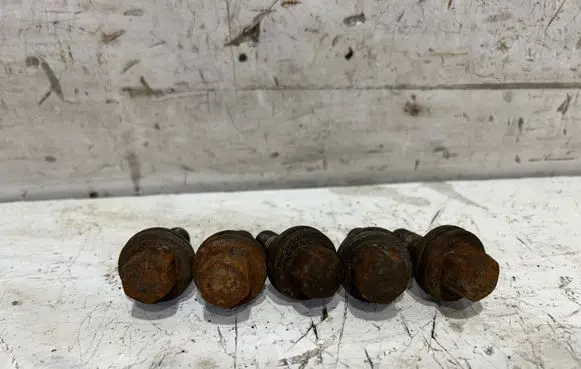 Peugeot 508 Nuts/bolts