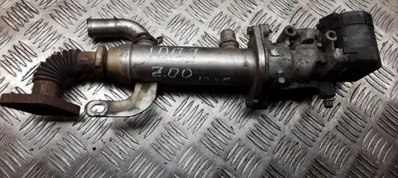Volvo V50 EGR valve cooler 25375741