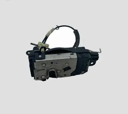 Opel Zafira B Front door lock