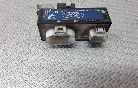 Ford Galaxy Coolant fan relay 7MO000317