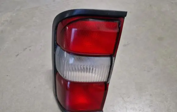 Nissan Patrol Y61 Rear/tail lights