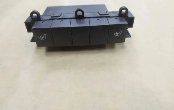 Mercedes-Benz A W169 Seat heating switch 1698208510 33460602