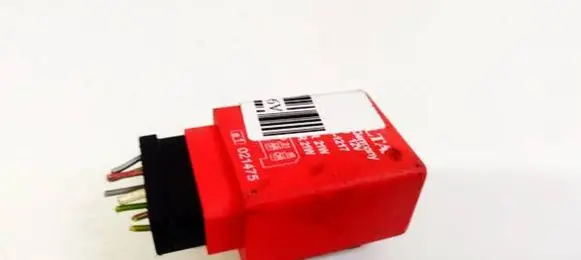 Toyota Yaris Tow bar relay 85451217 8545-1217