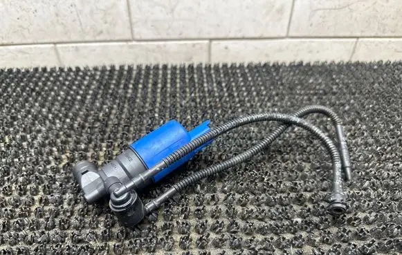 Citroen DS5 Windscreen/windshield washer pump 9680789680