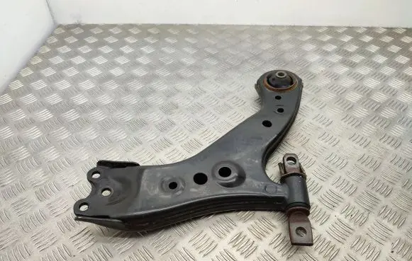Toyota RAV 4 (XA50) Front lower control arm/wishbone