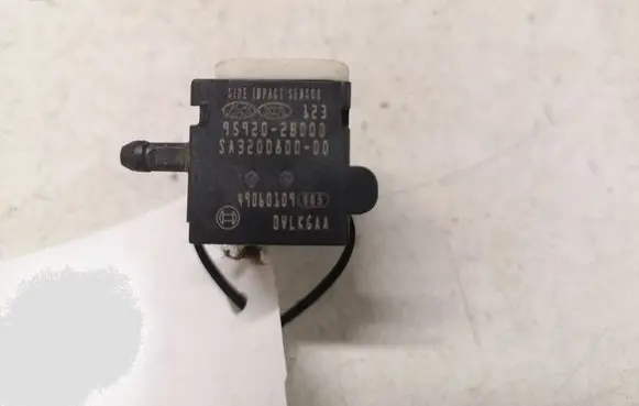 Hyundai Santa Fe Airbag deployment crash/impact sensor 959202B000 SA320080000 49060109