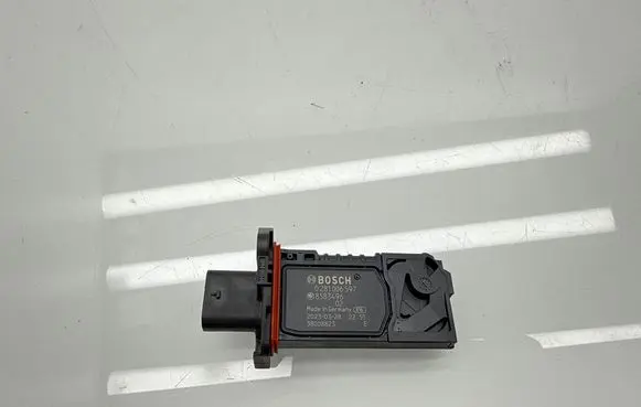 BMW 1 F40 Mass air flow meter 0281006597 38008823 8583496