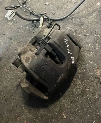 Mercedes-Benz ML W164 Front brake caliper 68352401