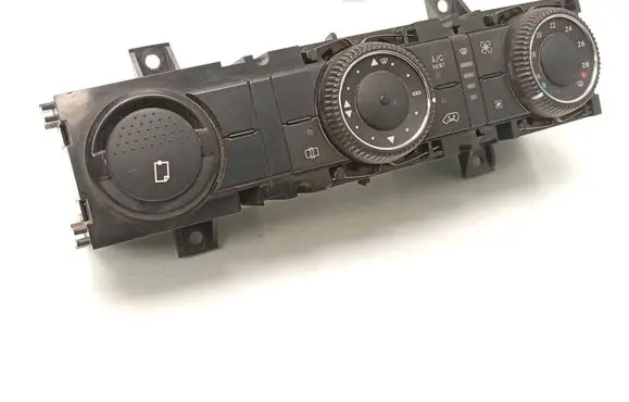 Volkswagen Crafter Climate control unit 5HB009183 E2470004 2E2927139