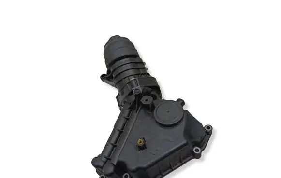 Volvo V60 Oil filter mounting bracket 30757730