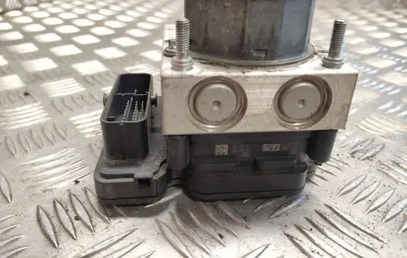 Peugeot 308 ABS Pump 9810767980 87GJDB2130352