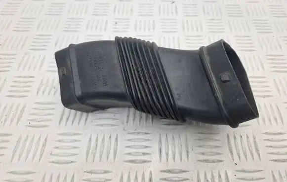 Volvo S60 Air intake duct part 30671772 70368440