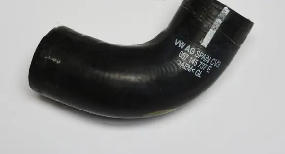 Audi A8 S8 D5 Intercooler hose/pipe 057145737E