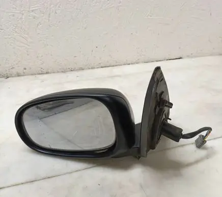 Nissan Almera N16 Front door electric wing mirror 96302BN200 070900ND216