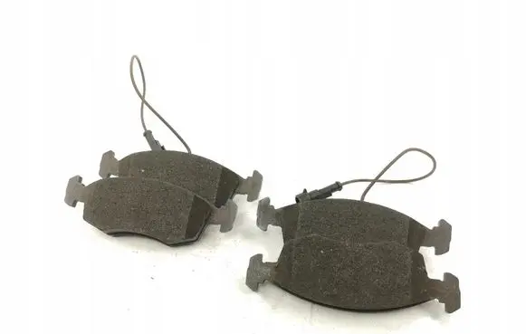 Alfa Romeo 156 Brake pads (front) 9946861