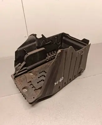 Battery tray