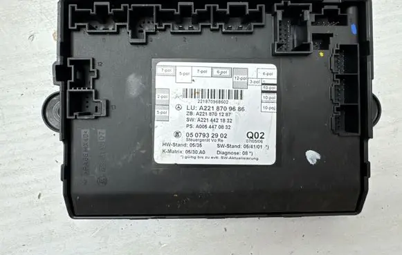 Mercedes-Benz S W221 Door control unit/module A2218709686 A2214421832 A0054470832
