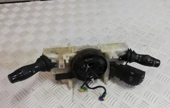 Renault Megane III Fog light switch 
