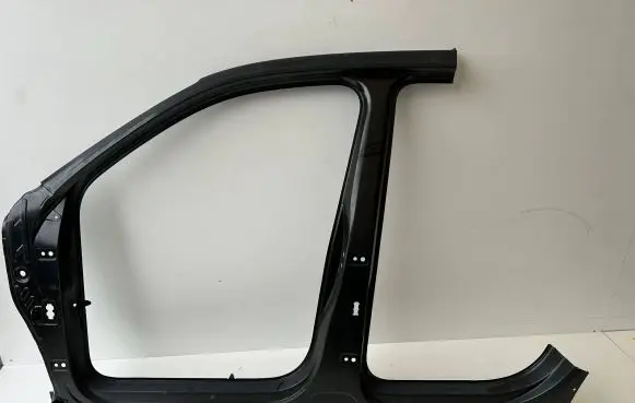 Seat Tarraco Side car body part 5FJ809605