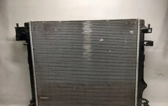 Nissan Qashqai Coolant radiator 214101809R