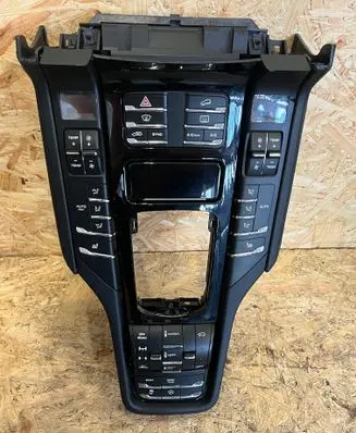 Porsche Cayenne (92A) Central console control unit 174302