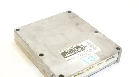 Toyota Yaris Engine control unit/module 8966152100 2110007220