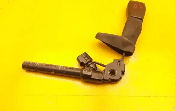 Volvo V60 Front seatbelt 6031762