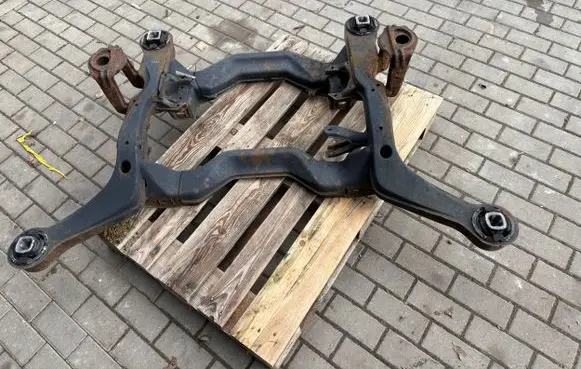 Mercedes-Benz 380 560SEC C126 Front subframe
