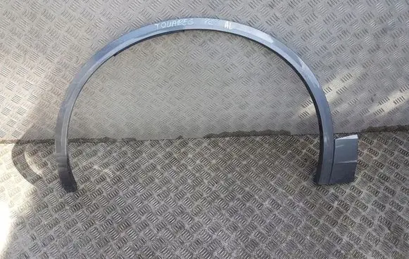 Volkswagen Touareg III Front arch trim 760853717