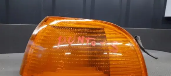 Fiat Punto (199) Front fender indicator light