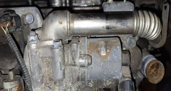 Toyota Auris 150 EGR valve 256200R021 VN1350007201