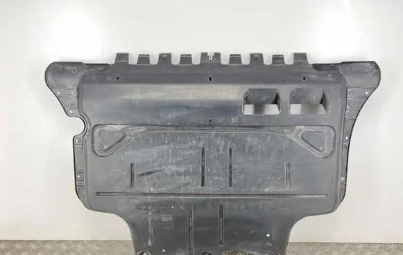 Audi Q3 F3 Engine splash shield/under tray 5QF825236 5QF825236B 5QF825236C