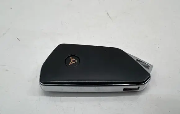 Cupra Leon Ignition key/card 