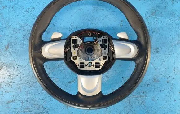 Mini One - Cooper Coupe R56 Steering wheel 32306783354