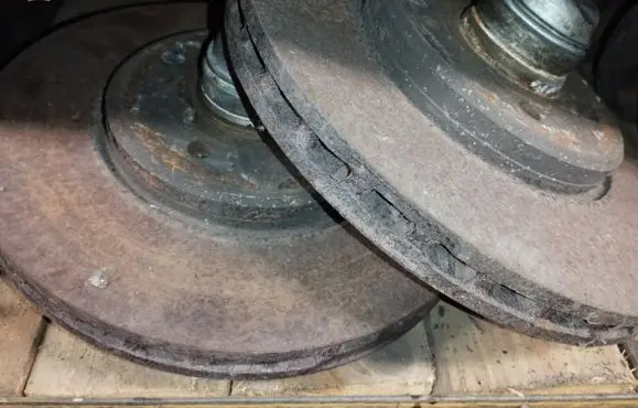 Chrysler Crossfire Front brake disc