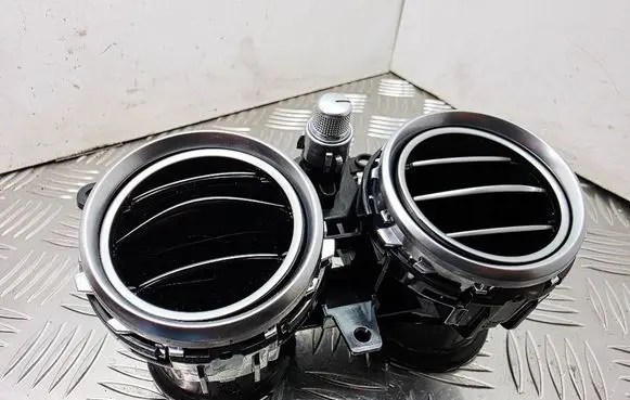 Mercedes-Benz E W213 Dash center air vent grill A2138307700
