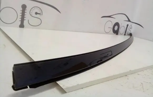 Mercedes-Benz E W214 Roof trim bar molding cover A2146903404