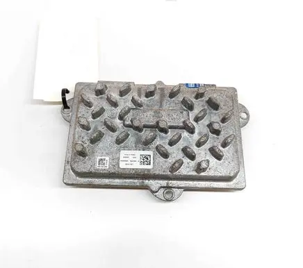 Peugeot 2008 II LED ballast control module L90125449 S40040600