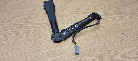 BMW Z4 E89 Front seatbelt buckle 7213564