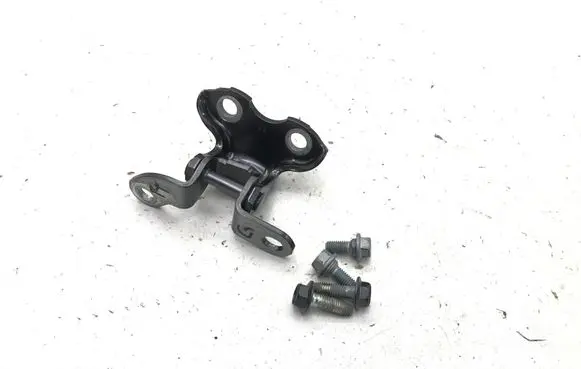 Rear door upper hinge